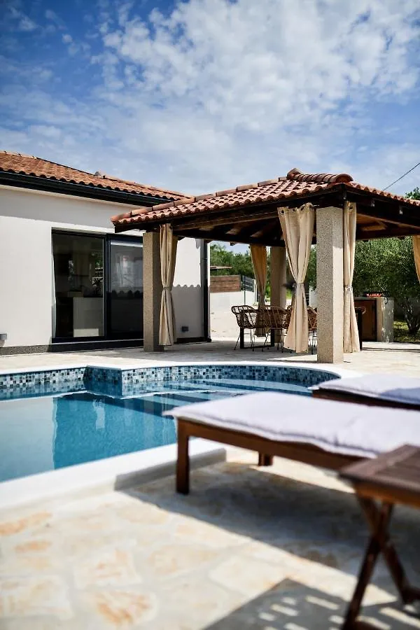 Villa Wonderful Holiday House Bruno With Heated Pool Zadar Croatia