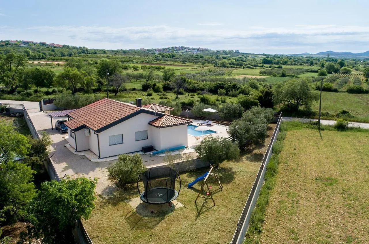 Villa Wonderful Holiday House Bruno With Heated Pool Zadar Croatia